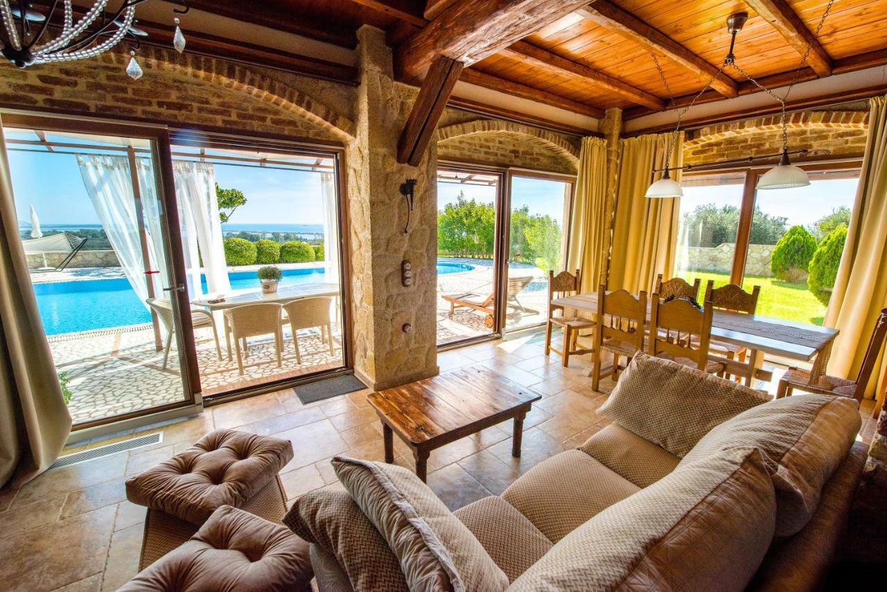Villa Petrino Halikounas Bagian luar foto